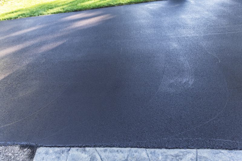 Blacktop Driveway Repair Costs — Cost of Blacktop Driveway Repair